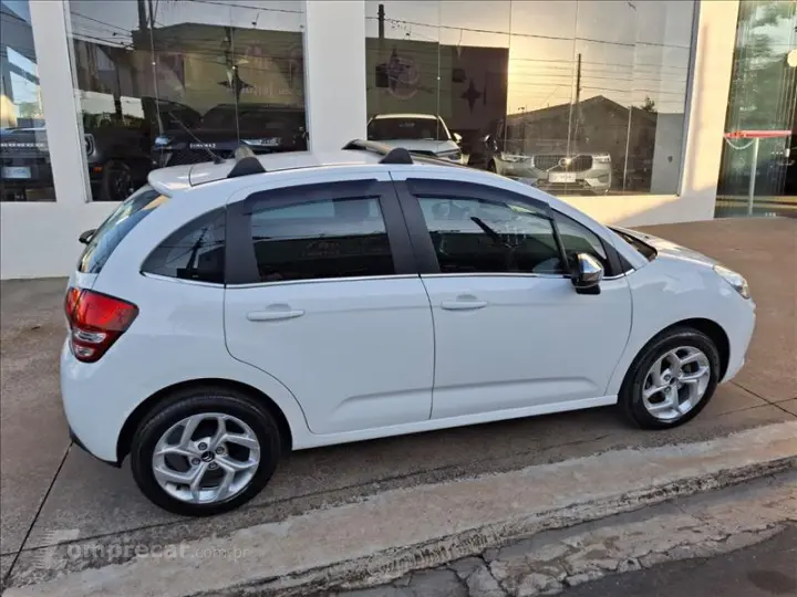 C3 1.6 VTI 120 Exclusive Eat6