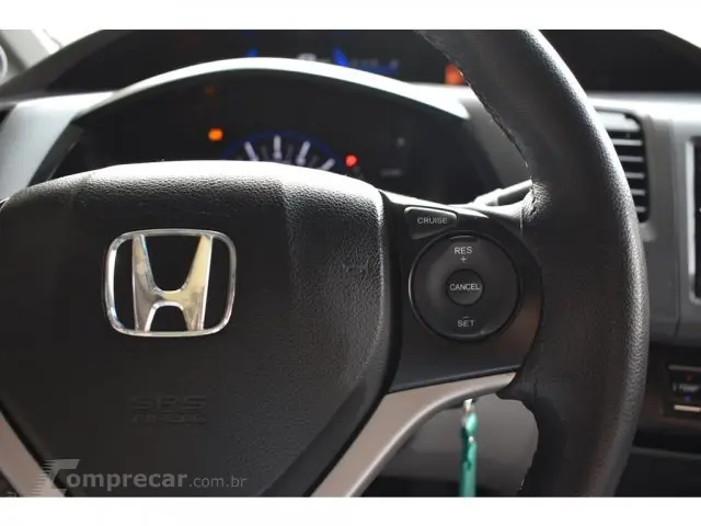 CIVIC - 1.8 EXS 16V 4P AUTOMÁTICO