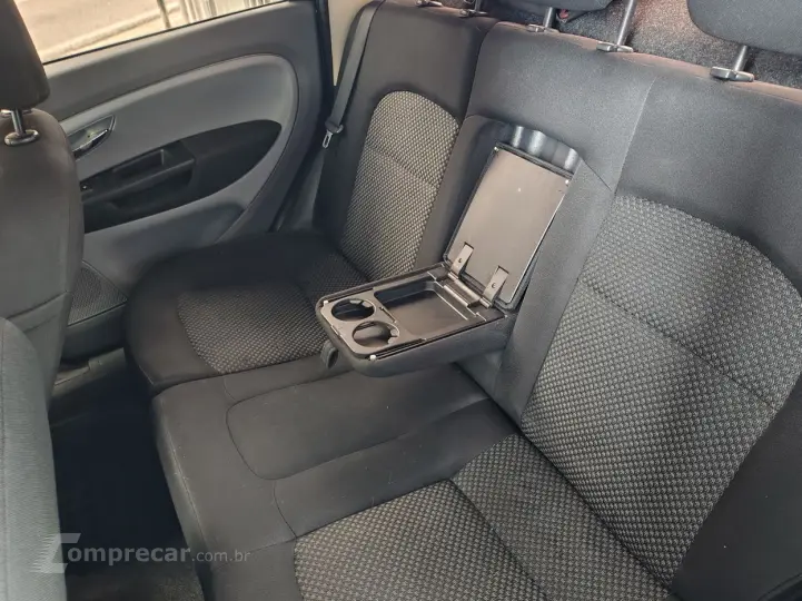 LINEA 1.9 MPI LX 16V