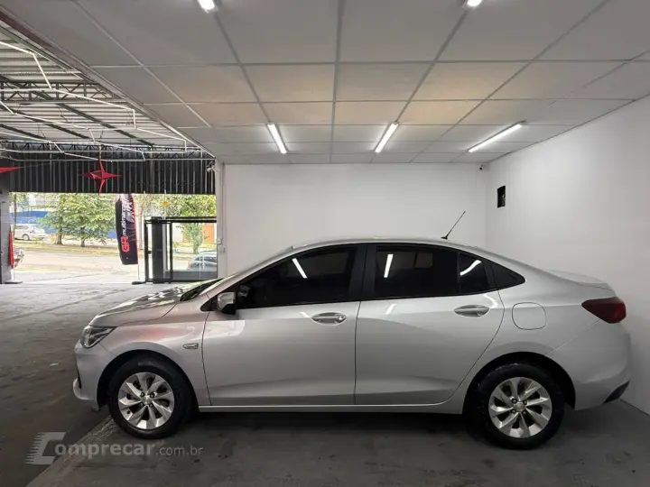 ONIX SEDAN Plus LT 1.0 12V TB Flex Mec.