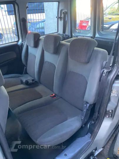 Doblo 1.8 16V 4P FLEX ESSENCE 7 LUGARES
