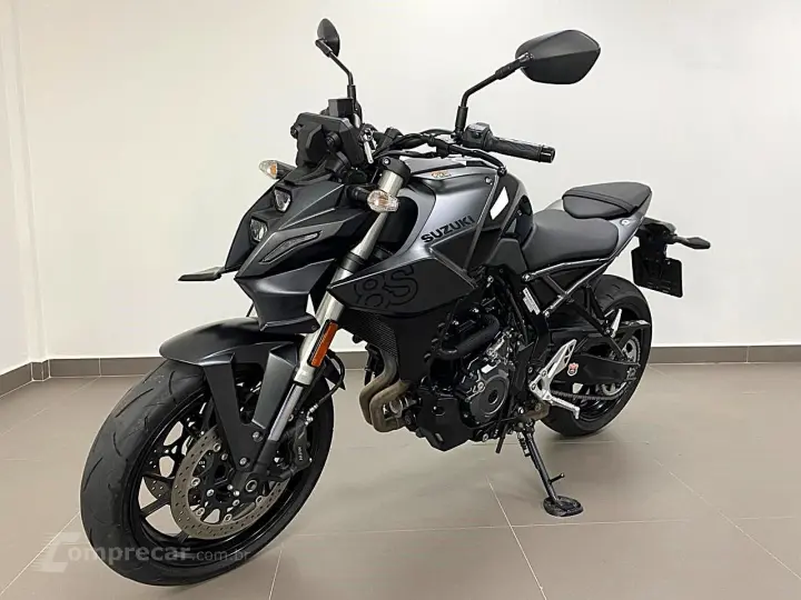 SUZUKI GSX-8S