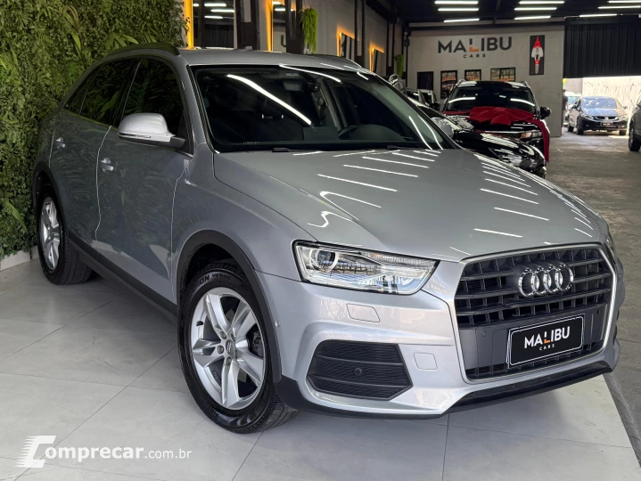 Q3 1.4 TFSI Ambiente Plus S Tronic
