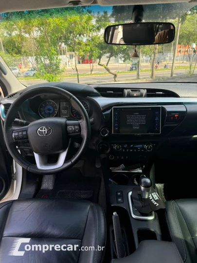 HILUX 2.8 D-4d Turbo CD SRX 4X4