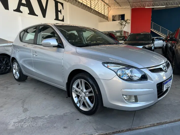 i30 2.0 16V 145cv 5p Aut.