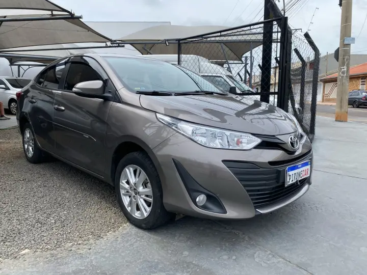 YARIS 1.5 16V Sedan XL Multidrive