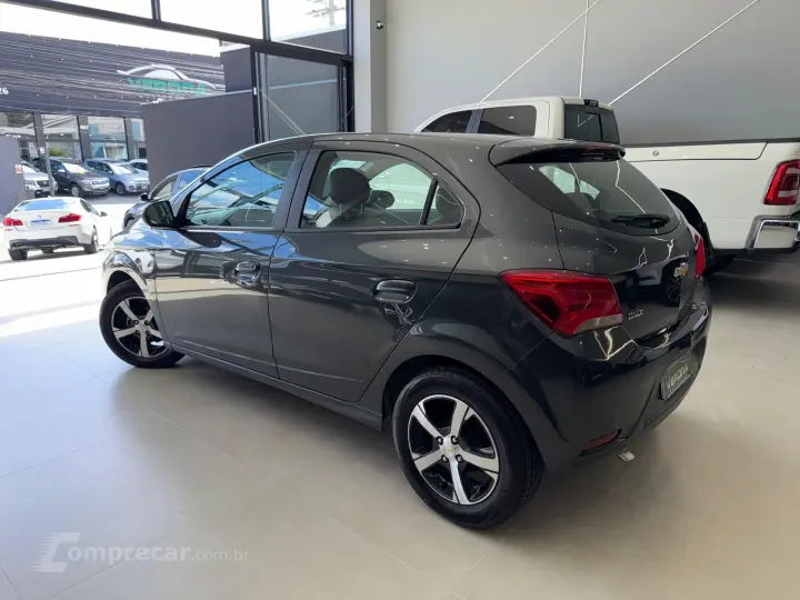 ONIX 1.4 MPFI LTZ 8V