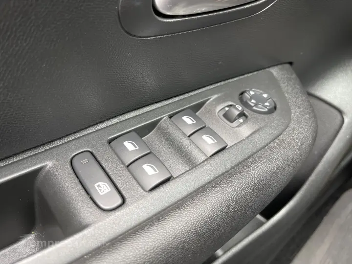 208 1.6 16V FLEX ALLURE AT6