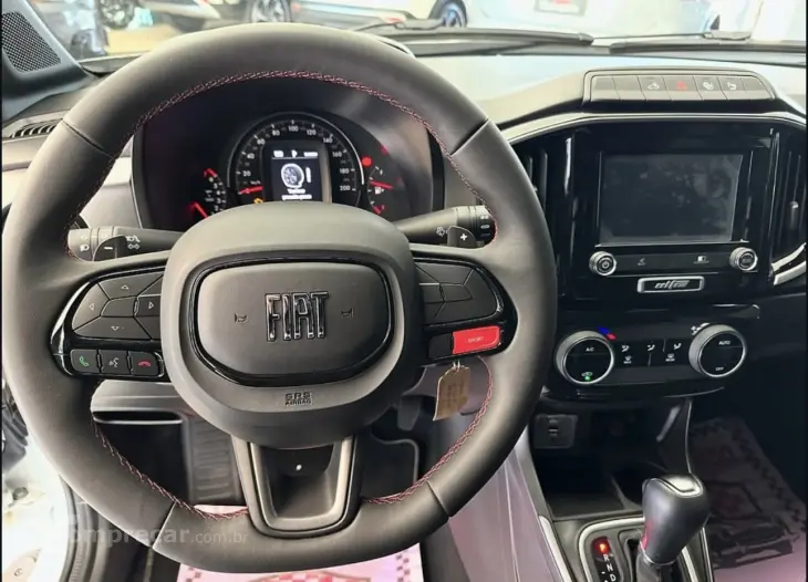 STRADA 1.0 Turbo 200 Ultra CD