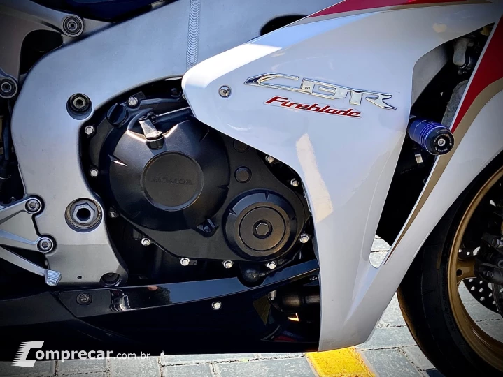 CBR 1000RR FIREBLADE