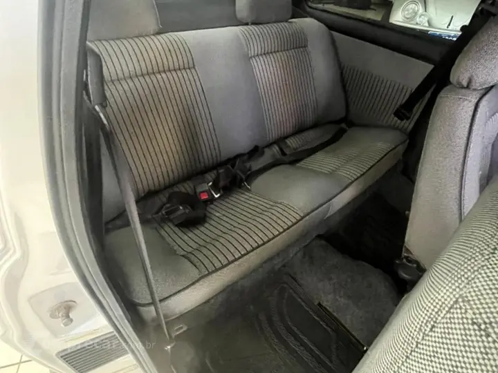 VOYAGE 1.8 CL 8V GASOLINA 2P MANUAL