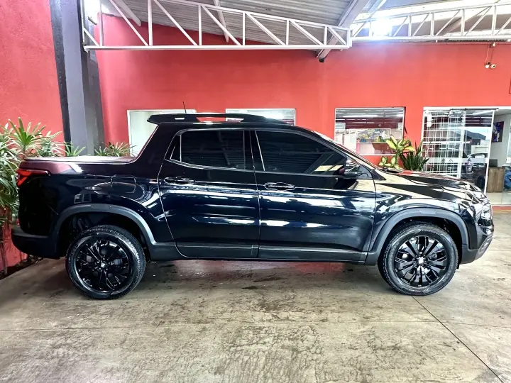 TORO 1.3 TURBO 270 FLEX VOLCANO AT6