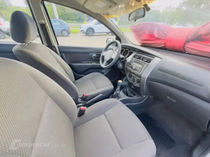 Grand Livina 1.8 16V 4P FLEX S