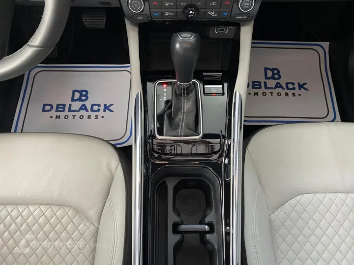 Commander Overland T270 1.3 TB Flex Aut.