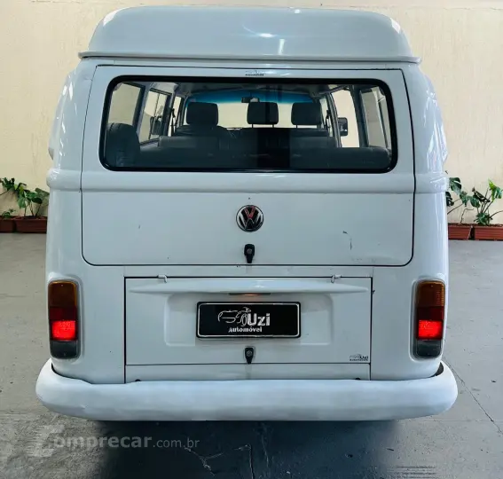 KOMBI 1.6 MI STD Lotação 8V