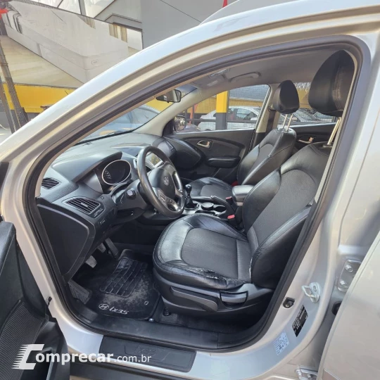 ix35 2.0 16V 170cv 2WD/4WD Mec.
