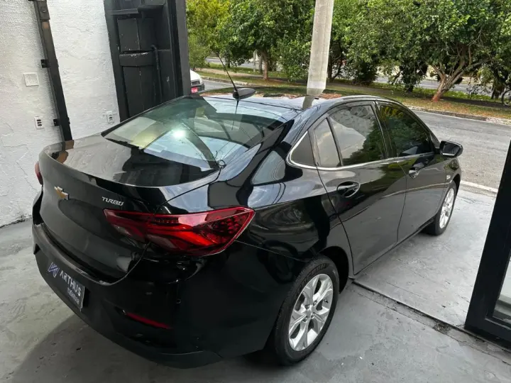 ONIX SEDAN Plus 1.0 12V TB Flex Aut.