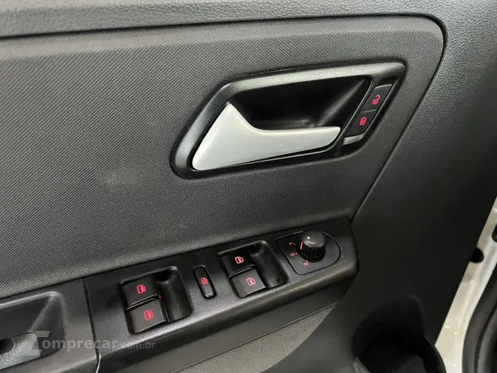 FOX 1.6 MSI TRENDLINE 8V FLEX 4P MANUAL