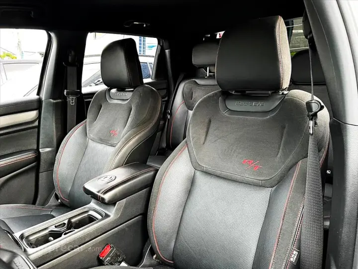 RAMPAGE 2.0 HURRICANE 4 TURBO GASOLINA R/T 4X4 AU