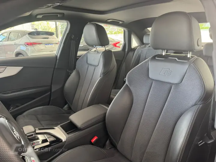 A4 2.0 TFSI S Line 16V 214cv