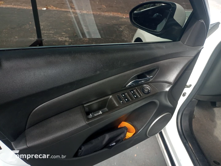 CRUZE 1.8 LT 16V