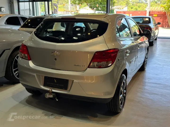 ONIX 1.0 MPFI LT 8V FLEX 4P MANUAL