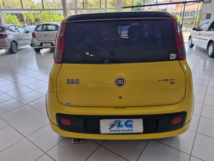 Uno 1.4 4P FLEX SPORTING