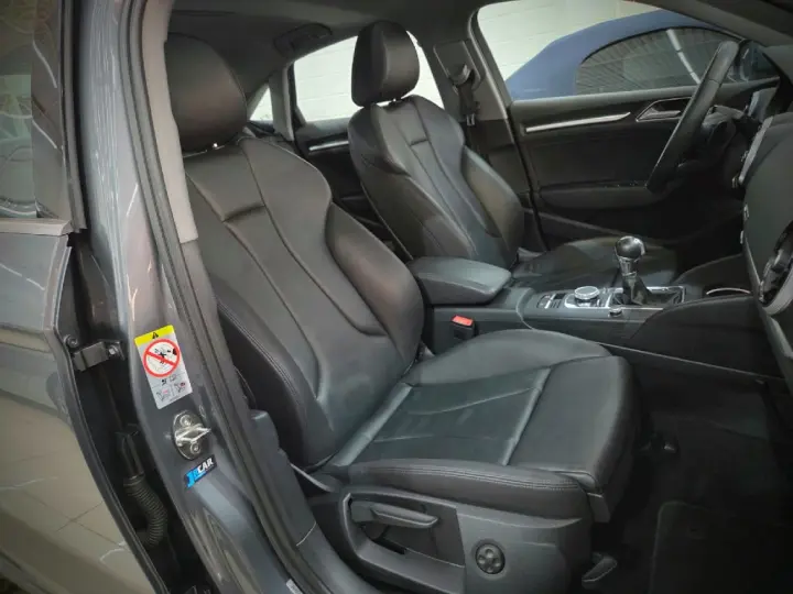 A3 2.0 TFSI SEDAN AMBITION 16V GASOLINA 4P S-TRONIC