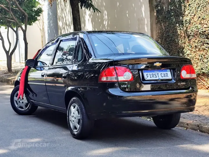 CLASSIC 1.0 MPFI LS 8V FLEX 4P MANUAL