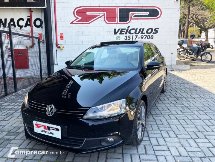 JETTA Highline 2.0 TSI 16V 4p Tiptronic