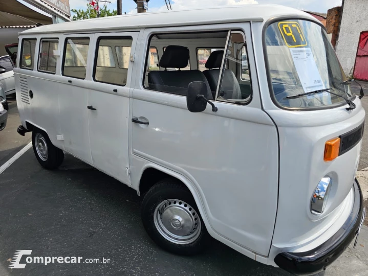 KOMBI 1.6 MI Carat 8V