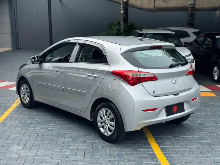 HB20 1.6 Comfort Plus 16V