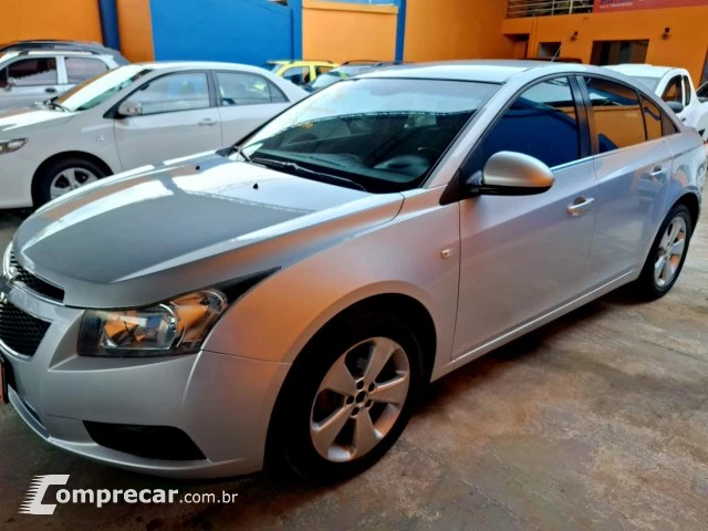 CRUZE SEDAN - 1.8 LT 16V 4P AUTOMÁTICO