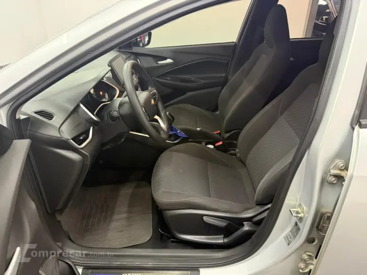 ONIX SEDAN Plus LT 1.0 12V TB Flex Mec.