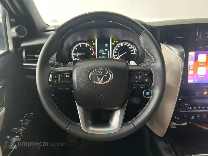 HILUX SW4 DIAMOND 2.8 TB 4X4 DIE. AUT.