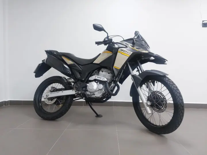 HONDA XRE 300 ADVENTURE