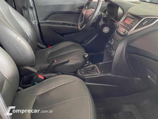 HB20 - 1.0 COMFORT PLUS 12V 4P MANUAL