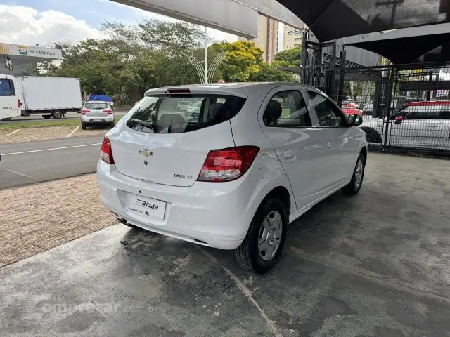 ONIX - 1.0 MPFI LT 8V 4P MANUAL