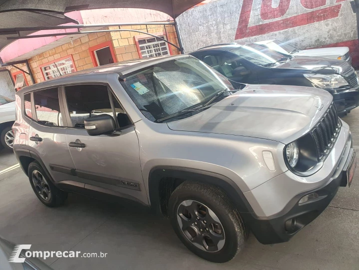 Renegade 1.8 16V Flex 4P Automático