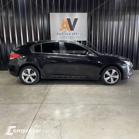 CRUZE 1.8 LT Sport6 16V