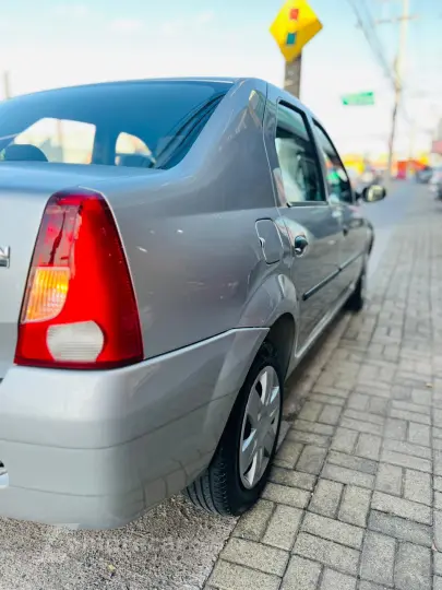 LOGAN 1.6 Expression 8V