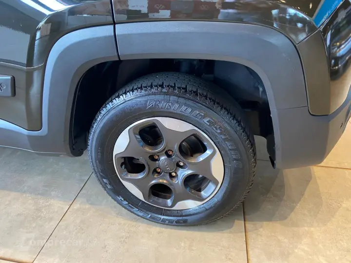Renegade 1.8 16V 4P FLEX AUTOMÁTICO