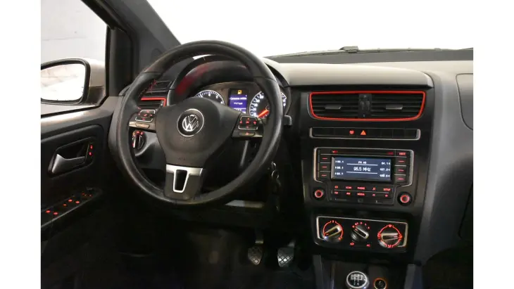 FOX - 1.6 MI ROCK IN RIO 8V 4P MANUAL