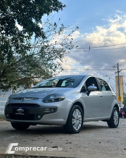 Punto Essence 1.6 16V (Flex)