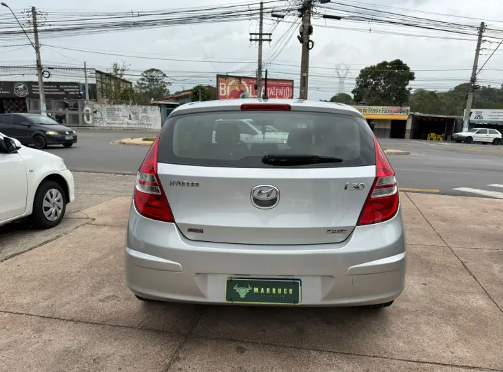 I30 2.0 MPI 16V