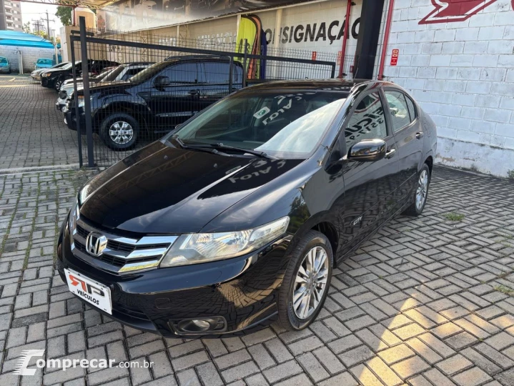 CITY Sedan LX 1.5 Flex 16V 4p Aut.