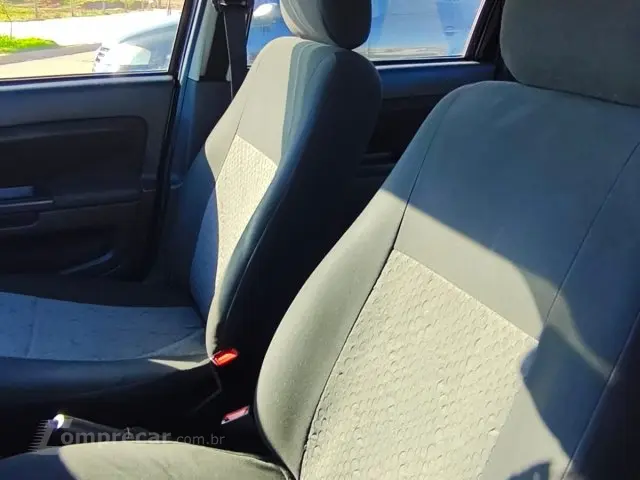 FIESTA SEDAN - 1.6 MPI SEDAN 8V 4P MANUAL