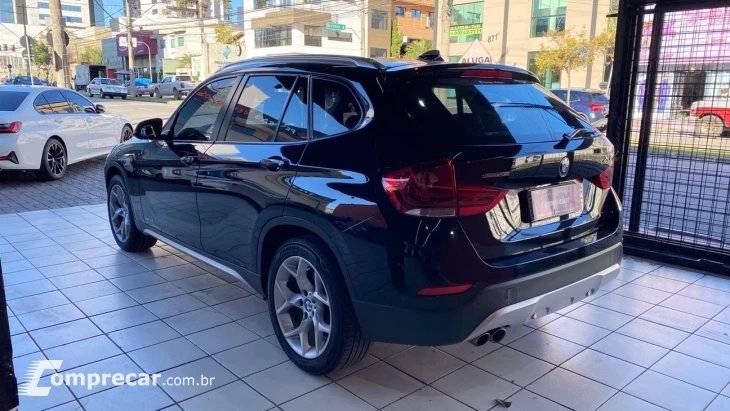 BMW X1 2.0 16V TURBO ACTIVE SDRIVE20I 4P