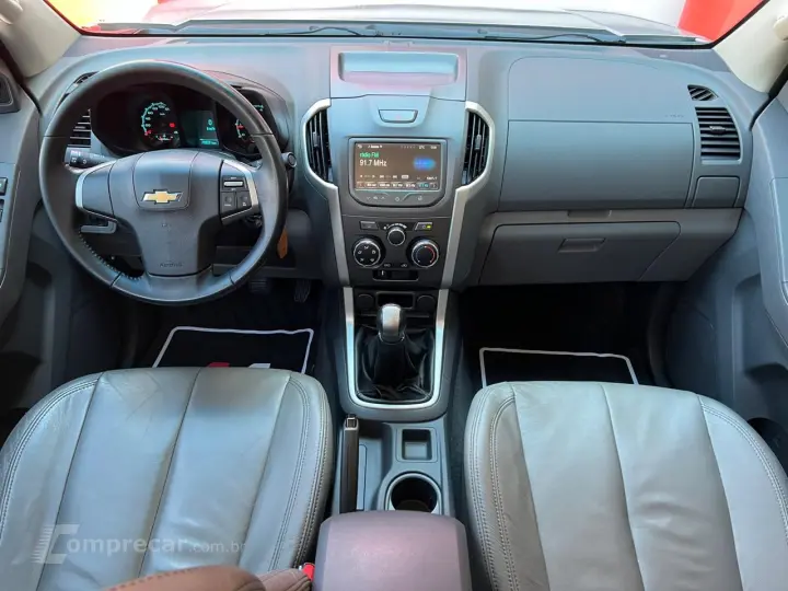 S10 2.4 LT 4X2 CD 8V