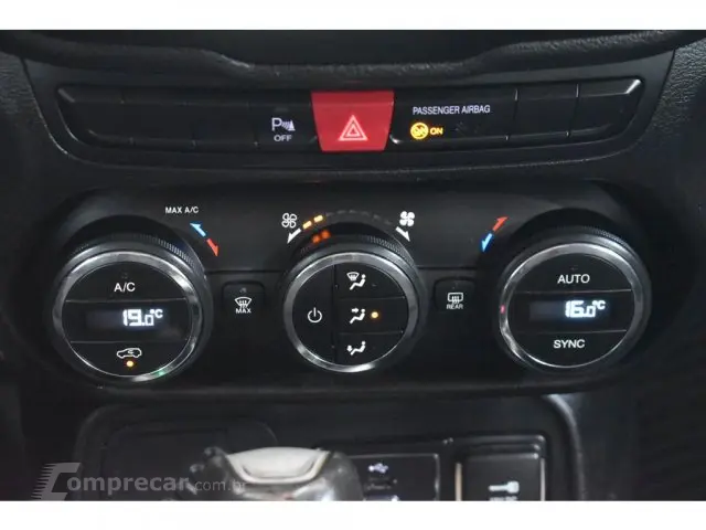 RENEGADE - 1.8 16V LONGITUDE 4P AUTOMÁTICO